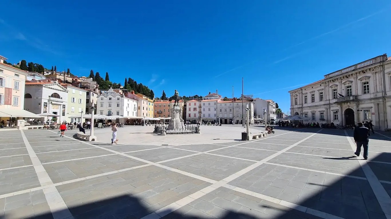 Tartini Square