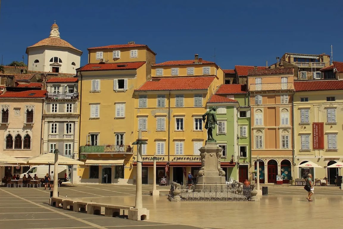 Tartini Square