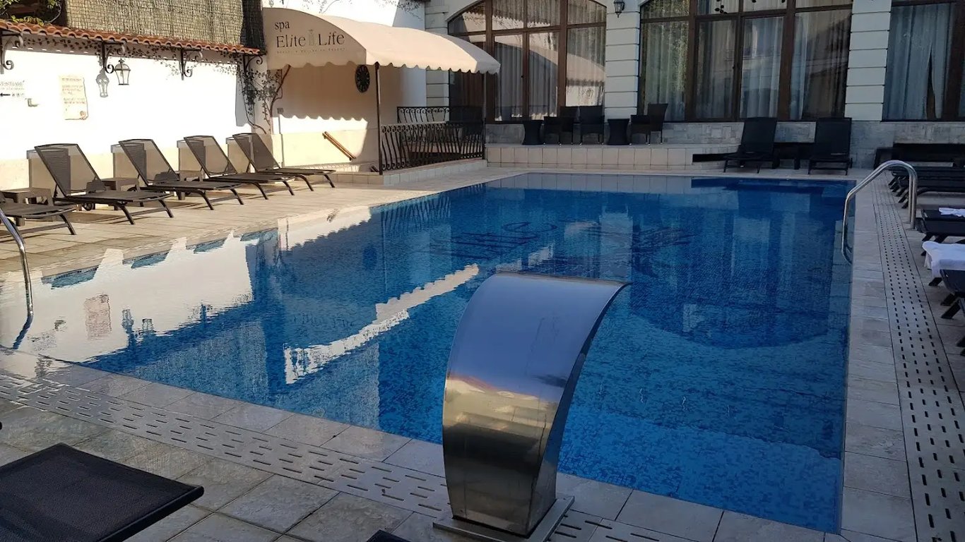 Elite Hotel
