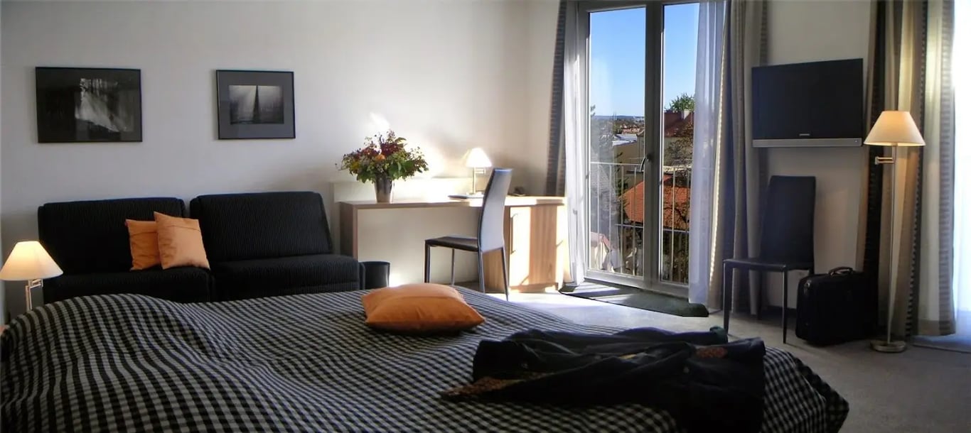 Dom Hotel