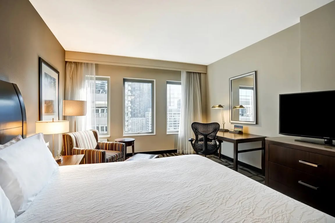 Hilton Garden Inn Downtown / Magnificent Mile