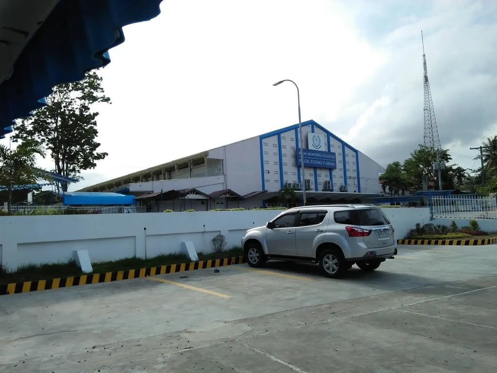 Rizal Memorial College Gym