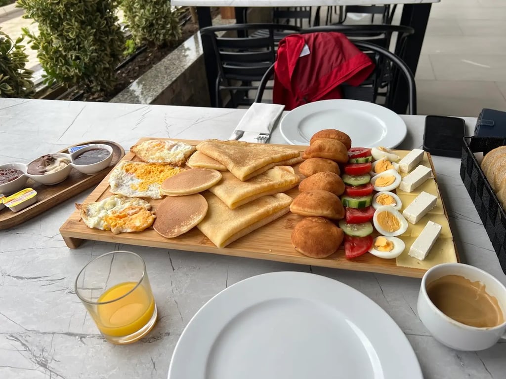 Trio Resort
