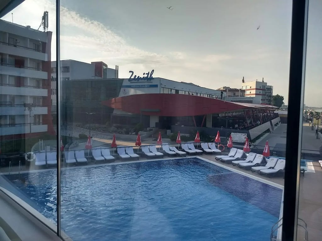 Zenith - Top Country Line - Conference & Spa Hotel