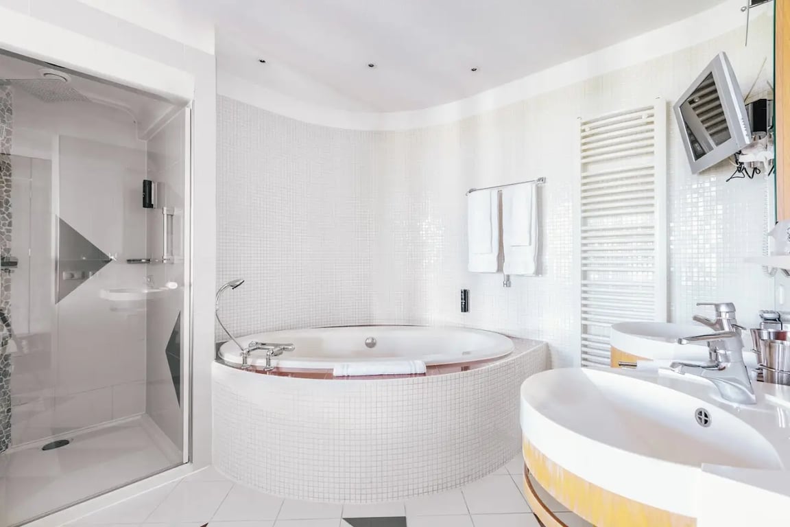 De Zon Hotel & Restaurant / Landgoed Het Laer