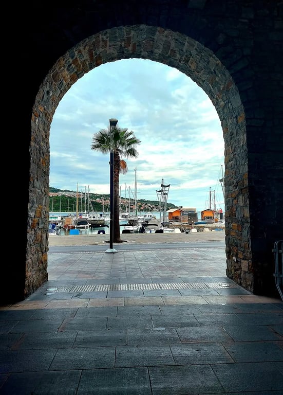 Taverna
