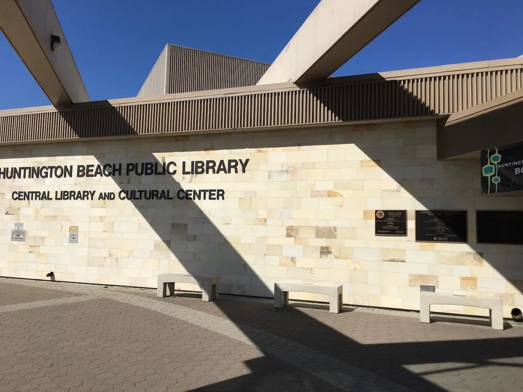 Huntington Beach Central Library