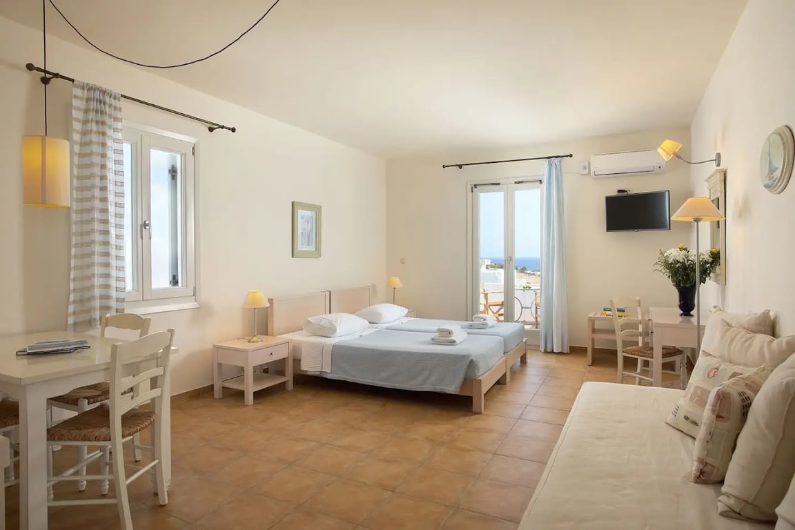 Aeolos Hotel