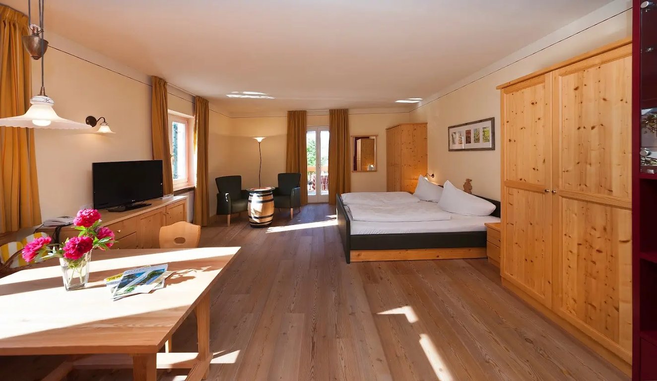 Hotel Weingut Klosterhof