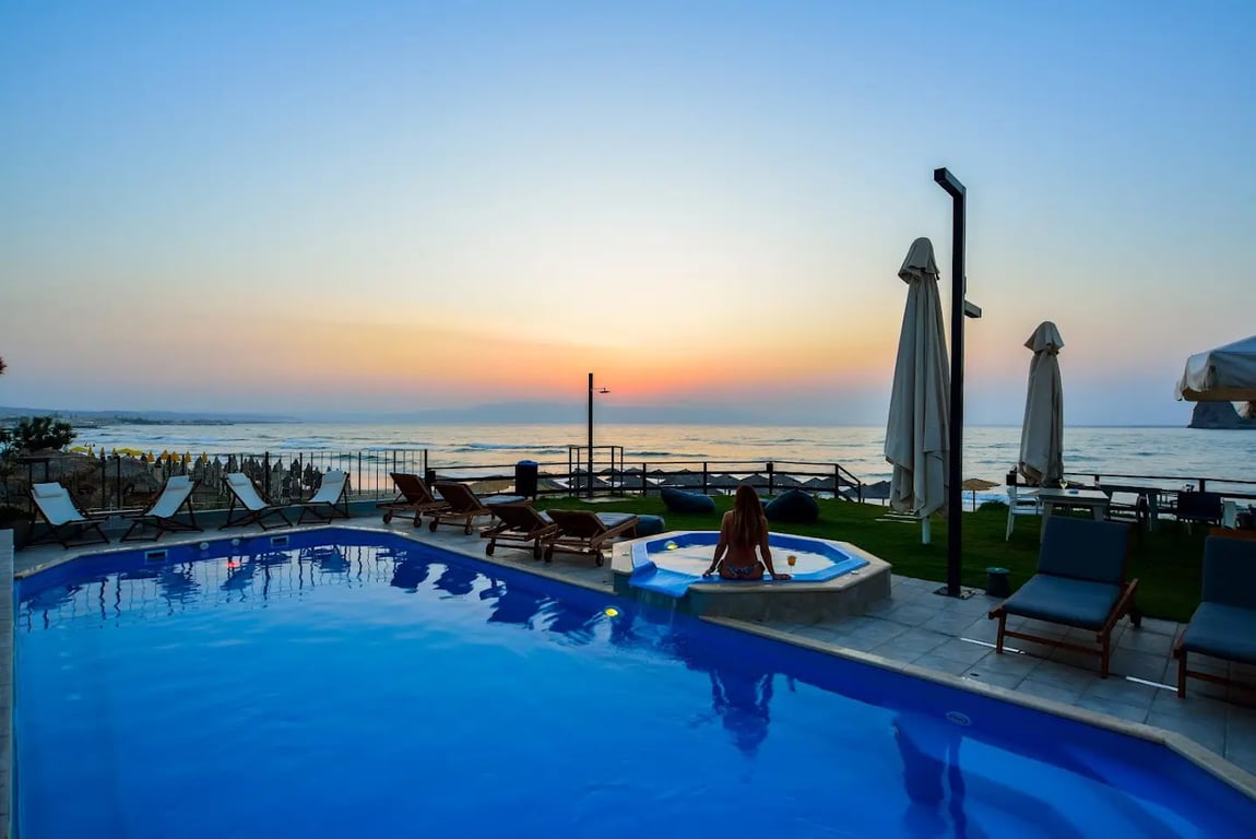 Elia Agia Marina Hotel