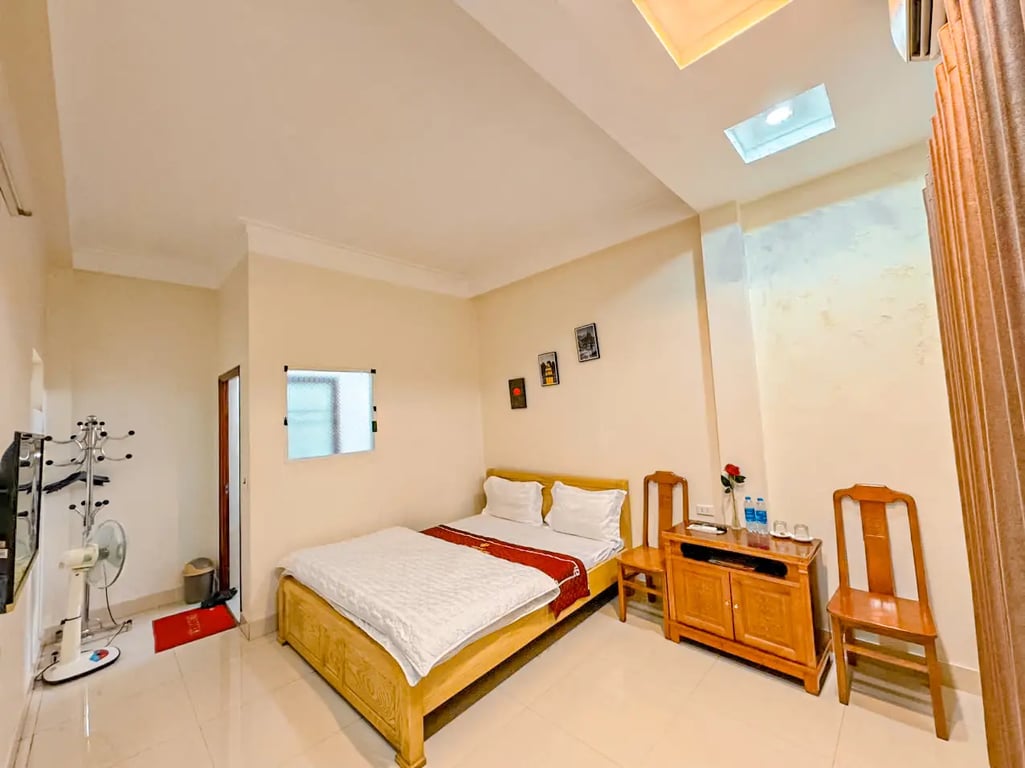 hằng hiên hotel