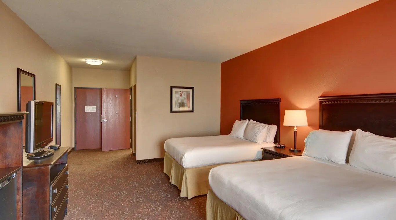 Holiday Inn Express South Tyler
