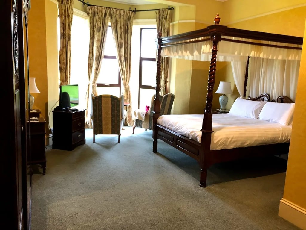 Ballinalacken Castle Country House Hotel