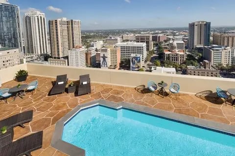 Magnolia Hotel Houston, a Tribute Portfolio Hotel