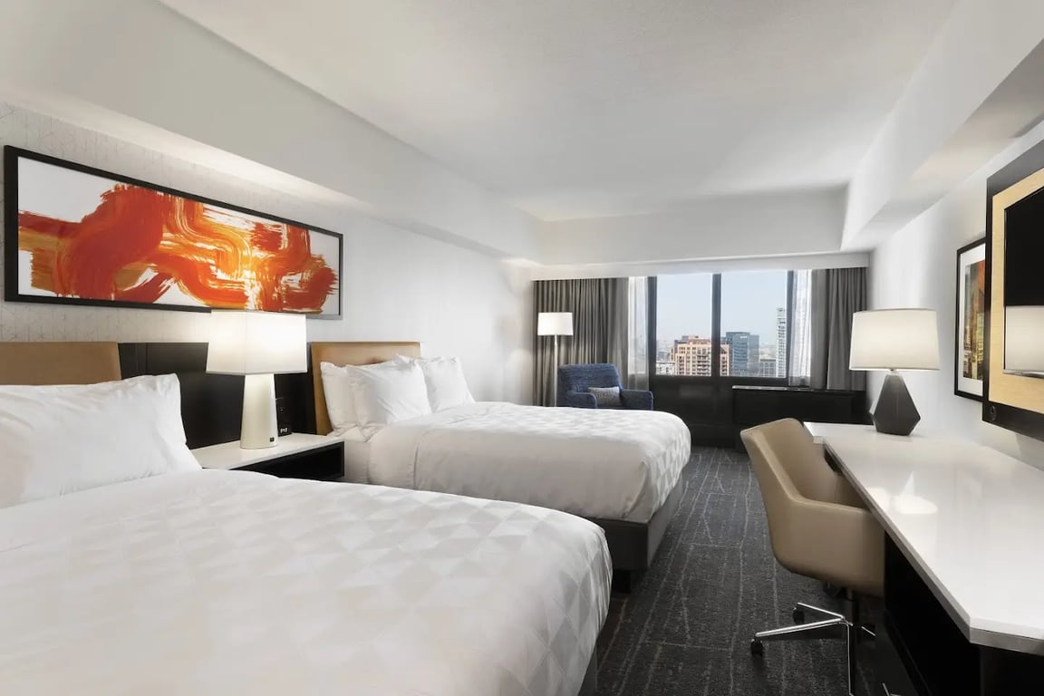 Holiday Inn Chicago Downtown Wolf Point