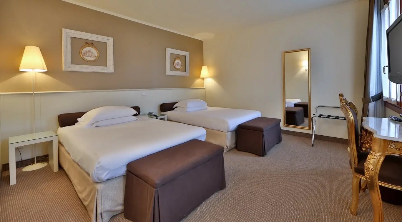 Hotel Canon d'Oro