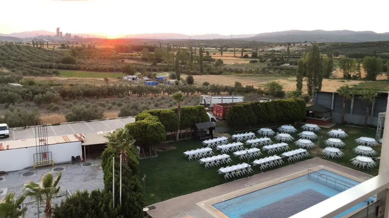 Ramada By Wyndham Soma
