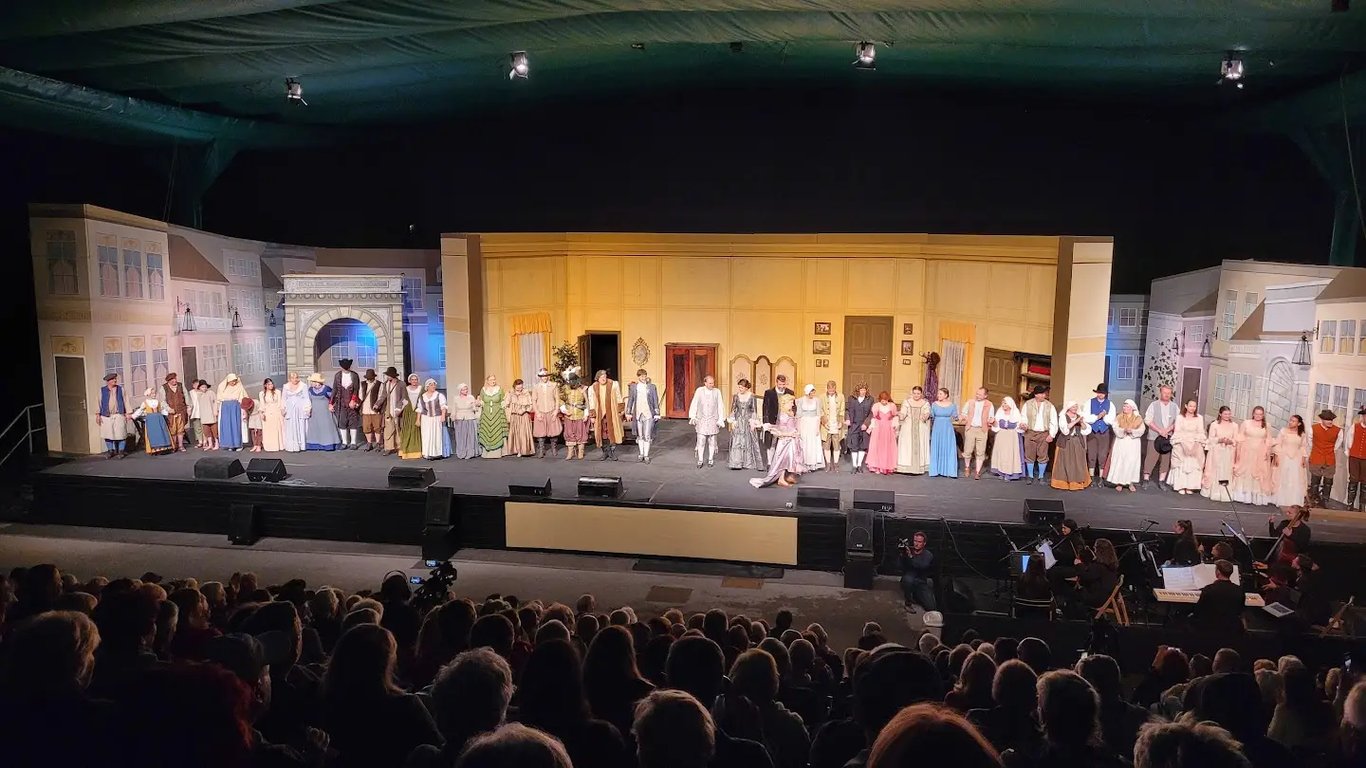 Summer Theater Studenec