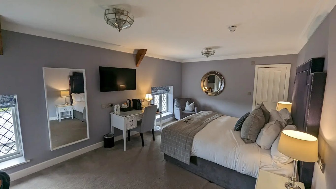Kilkea Castle Hotel & Golf Resort