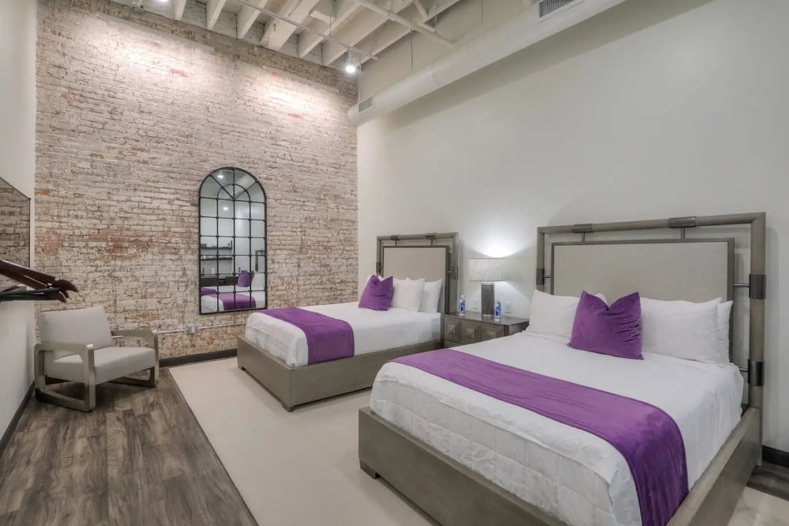 Studio 154 Luxury Hotel