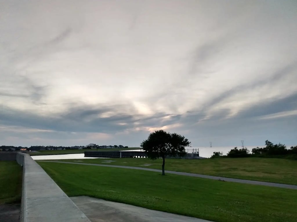 Pontchartrain Center