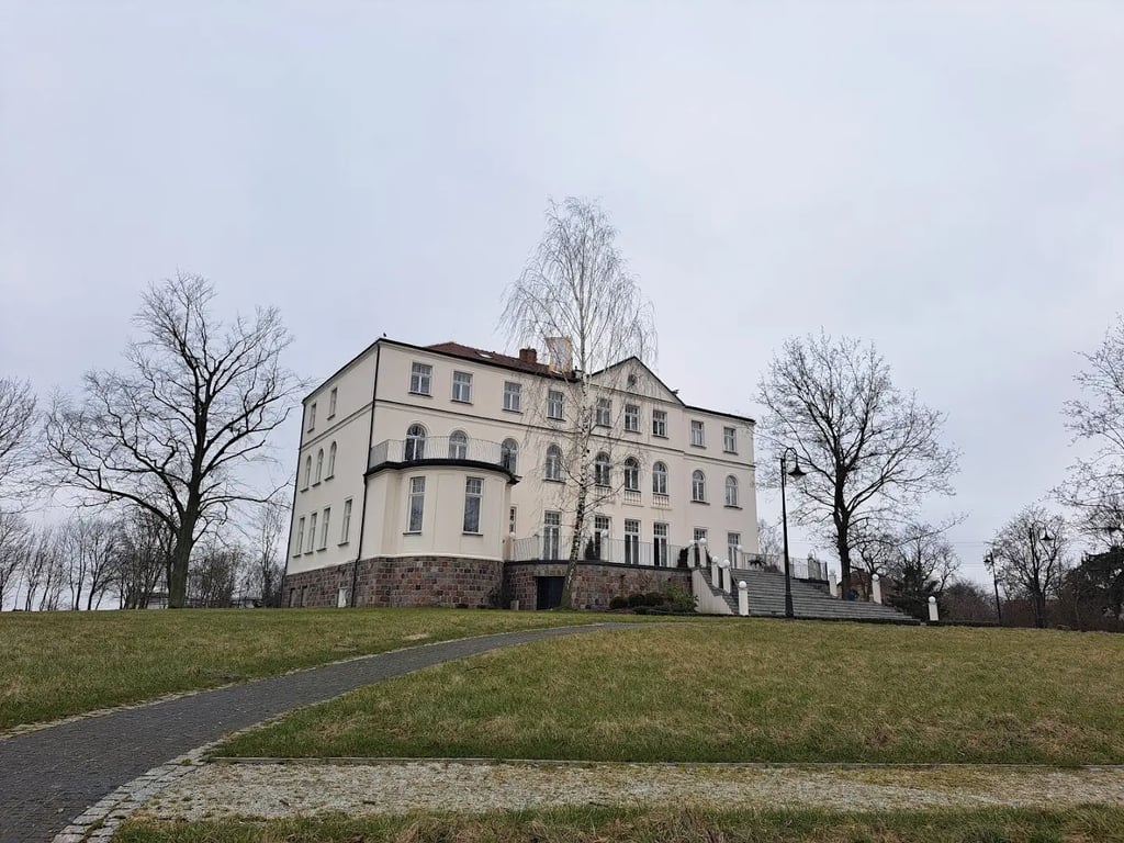 Pałac Suchary