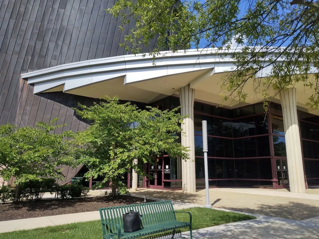 Hylton Performing Arts Center