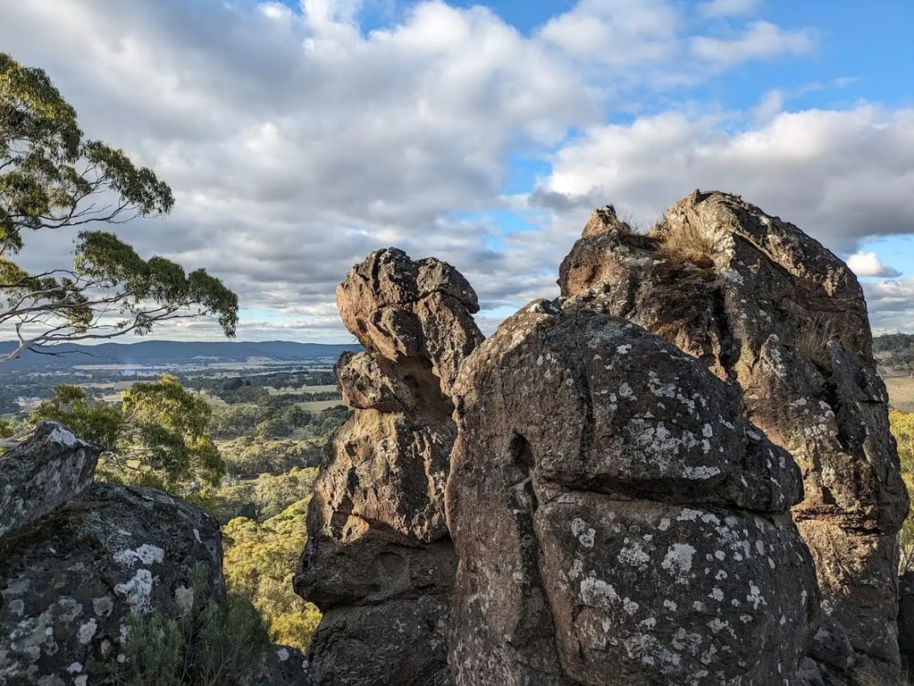 Hanging Rock Reserve