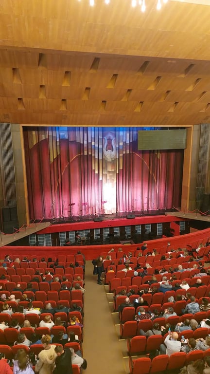 Dnipro Opera, Dnipro