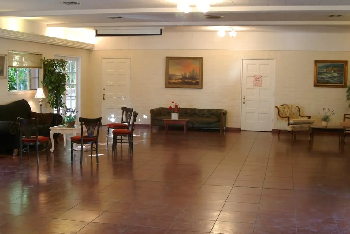 Woman’s Club of Hollywood