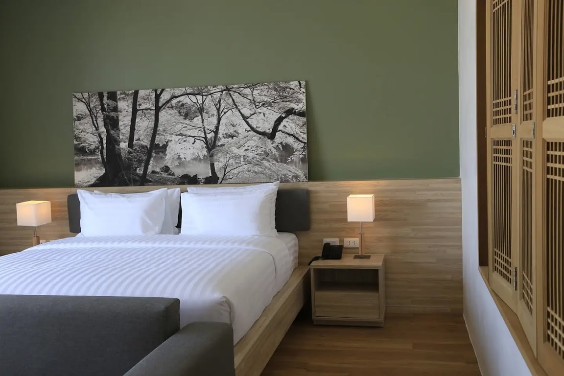 Serenity Hotel and Spa Kabinburi