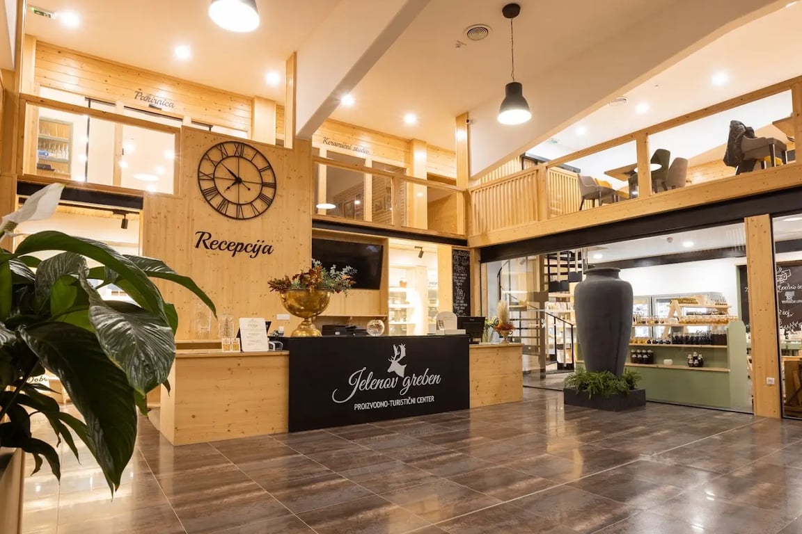 Turistični center Piki - Jelenov greben
