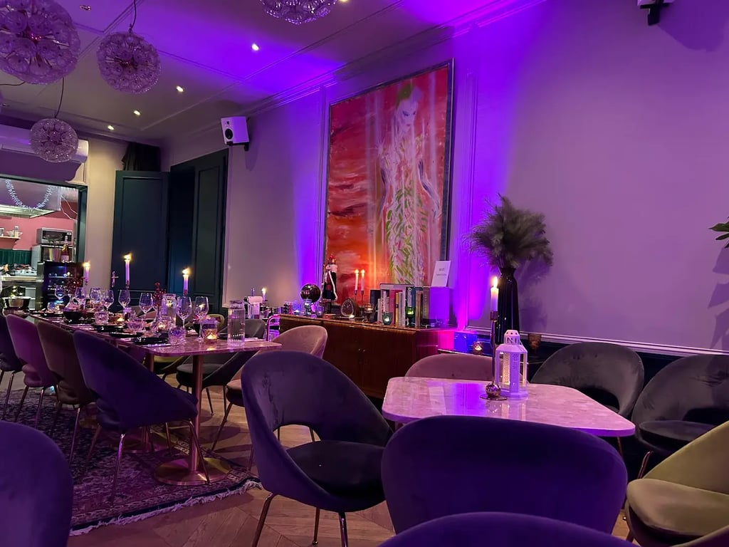 TABLE Suite Restaurant & Social Space