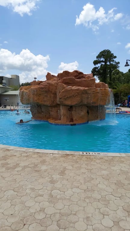 Wyndham Lake Buena Vista Disney Springs Resort Area