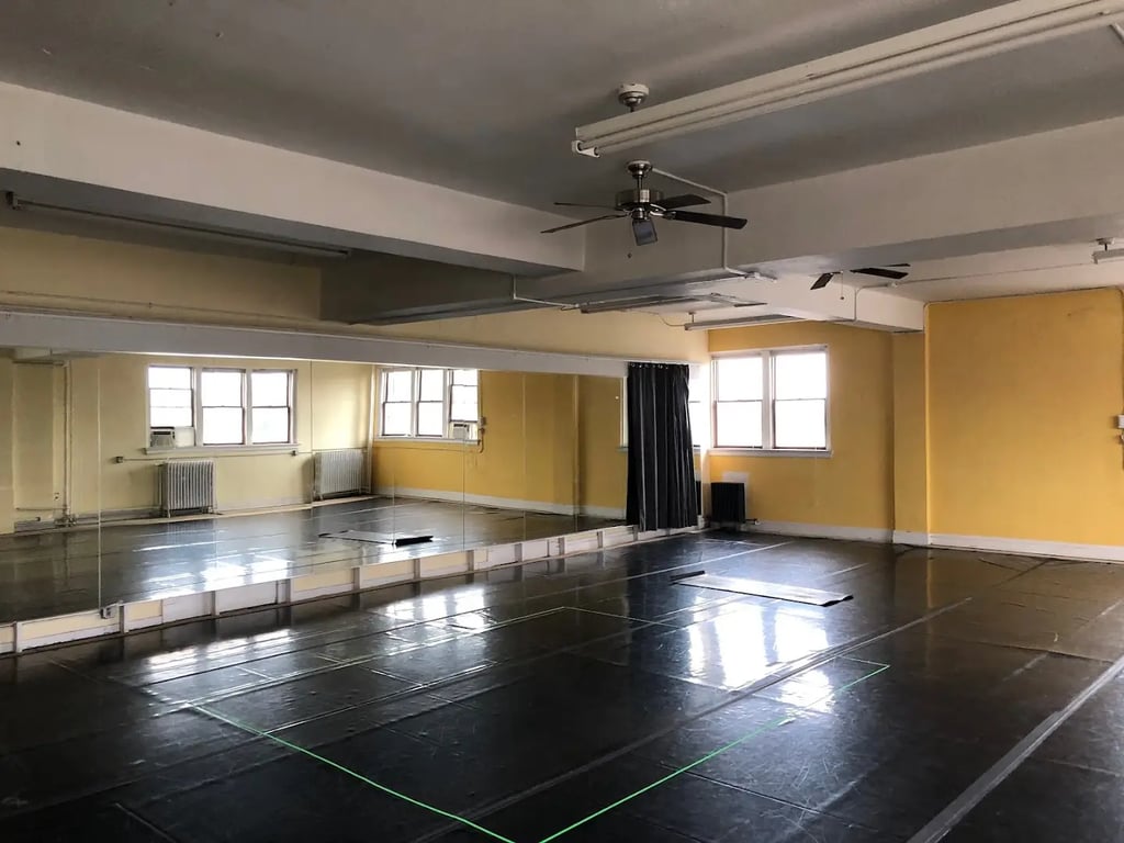 Arena Event & Dance House