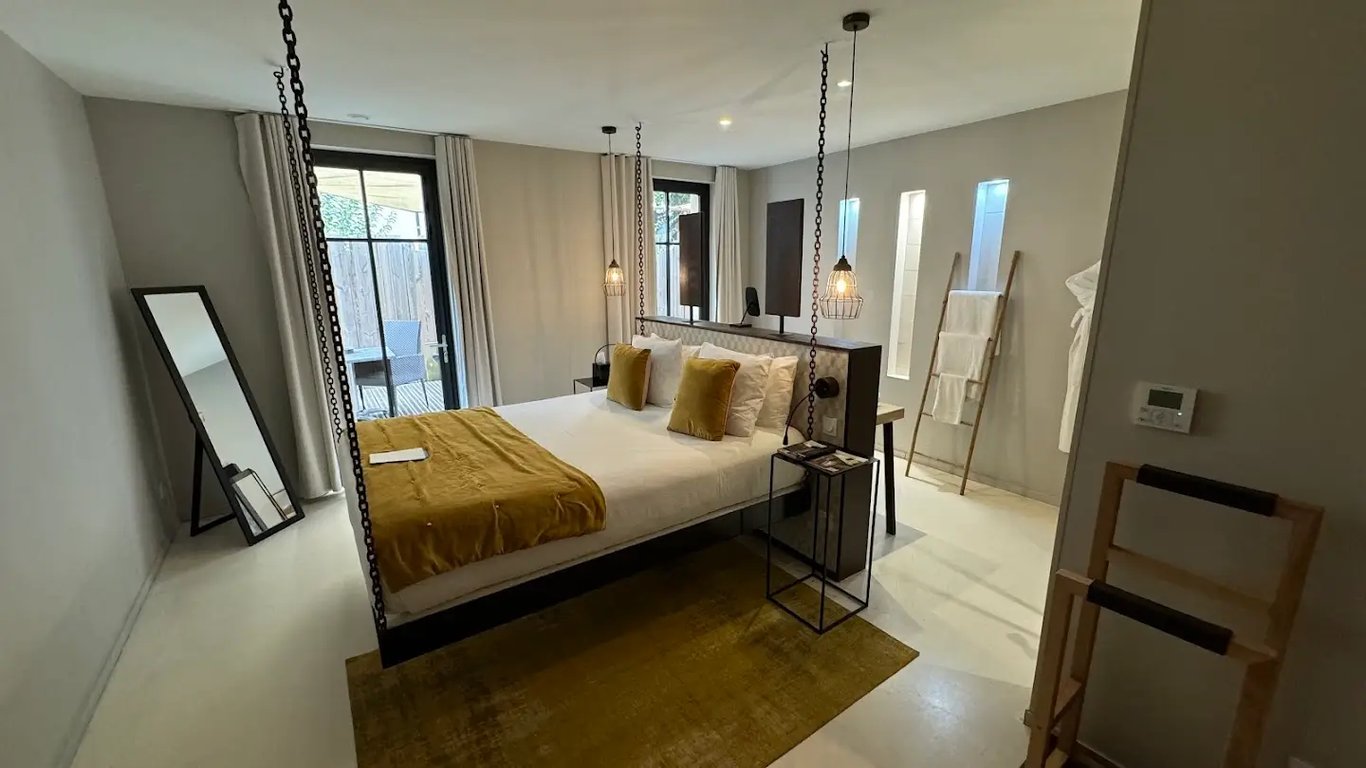 Hotel Pont Levis - Franck Putelat