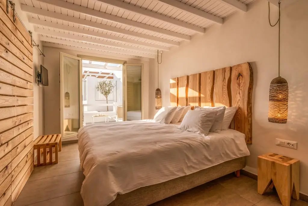 Rochari Hotel