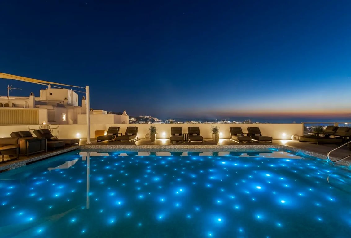 Rochari Hotel