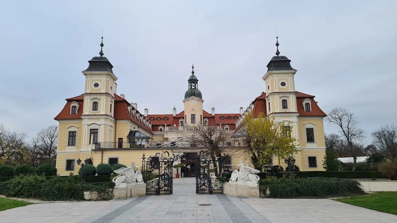 Theresia Chateau