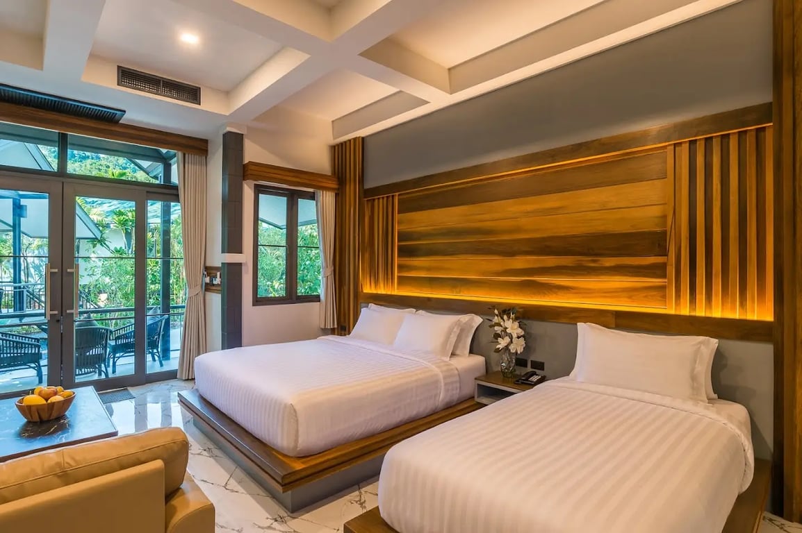 Loy Chalet