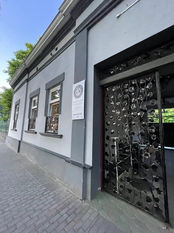 Labor Café Adománykávézó Nyitott közösségi térr