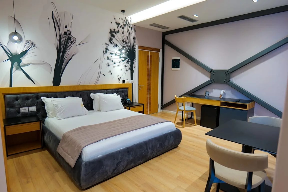 LORD Hotel Tirana