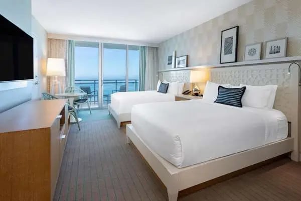 Wyndham Grand Clearwater Beach