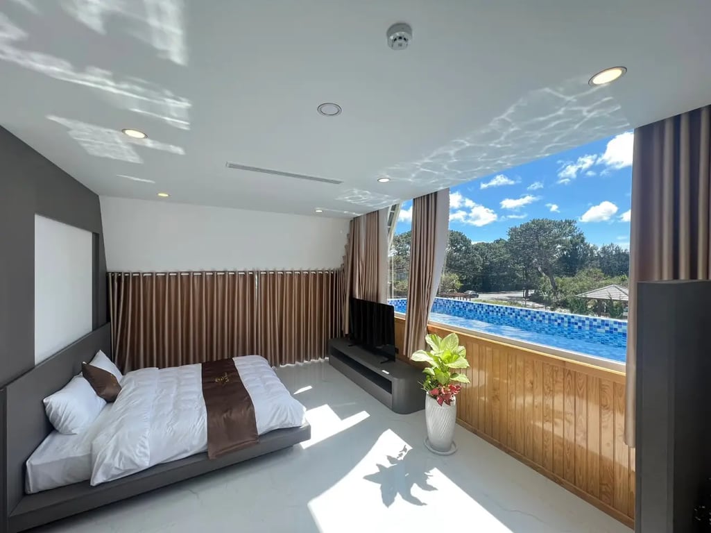 Quy Tai Premium Hotel