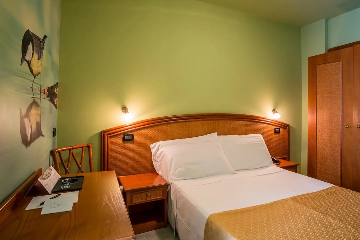 Hotel Ambassador