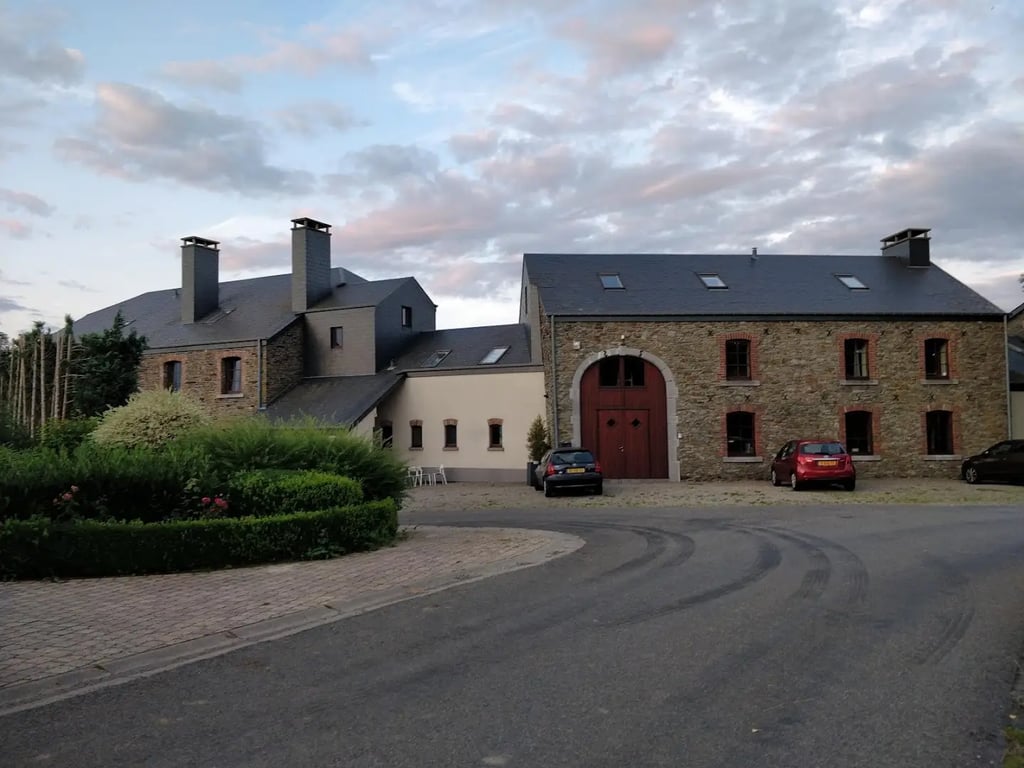 Hubermont Space for Development