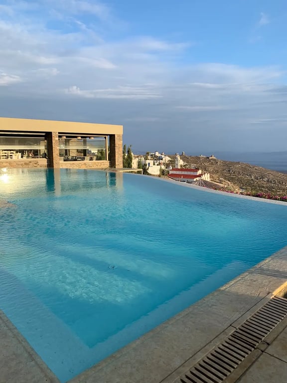 Aeolis Tinos Suites