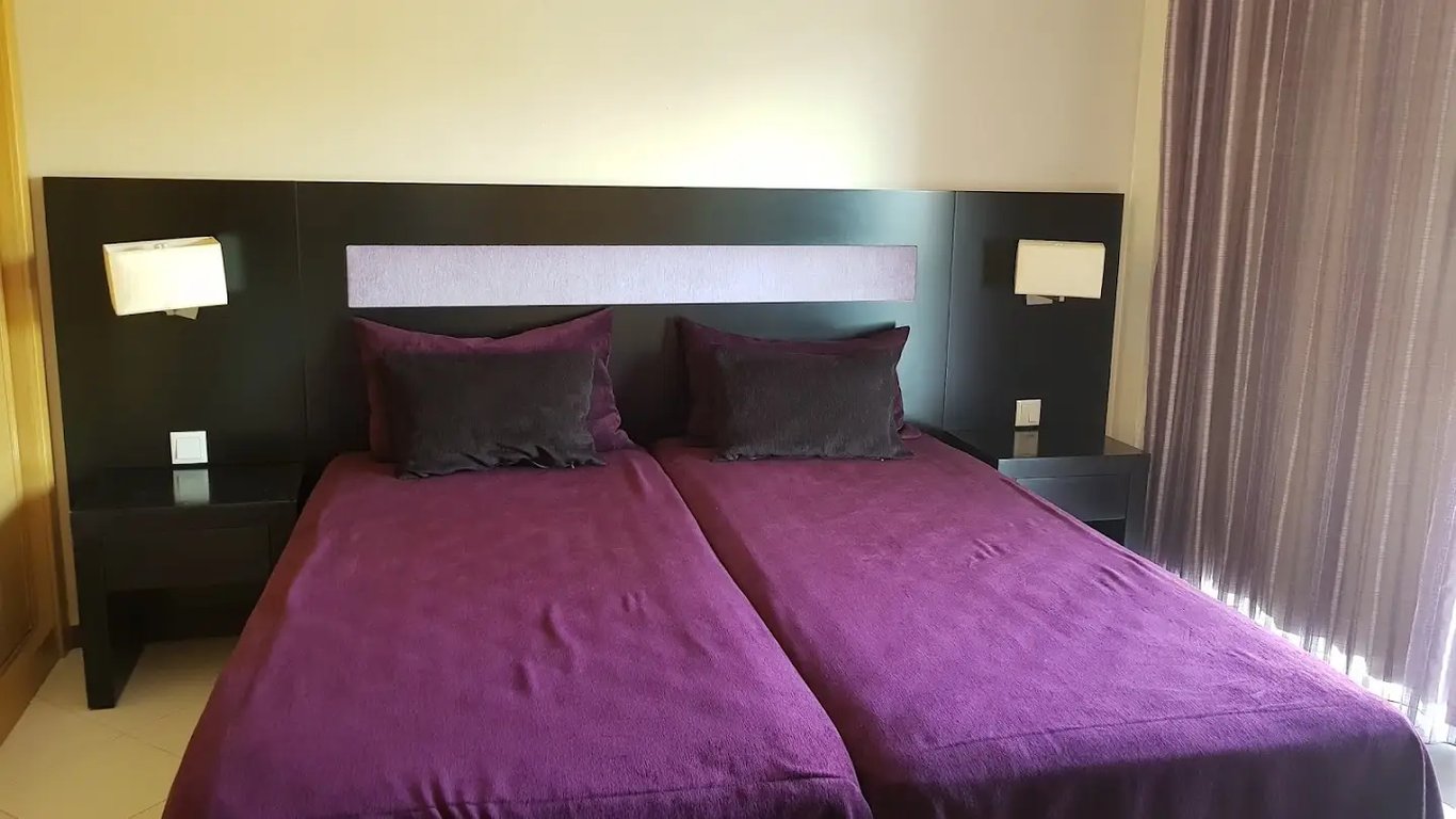 Areias Village Beach Suite Hotel