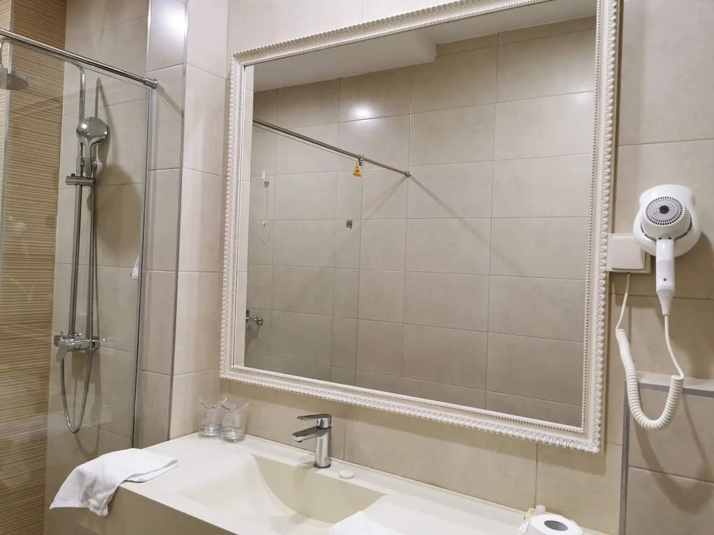 Hotel Lazaro