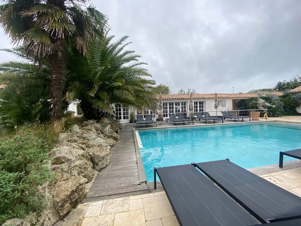 Le Clos Saint-Martin Hôtel & Spa